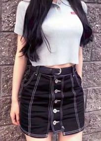 簪上雪，照殿红作者：